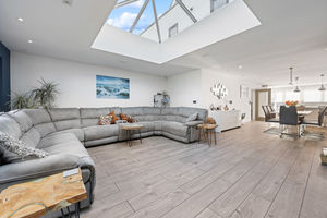 Photo 17- click for photo gallery